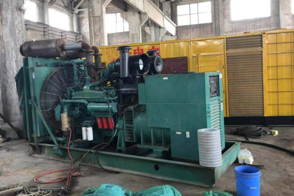 韶关发电机组的空气滤清器应该如何保养？